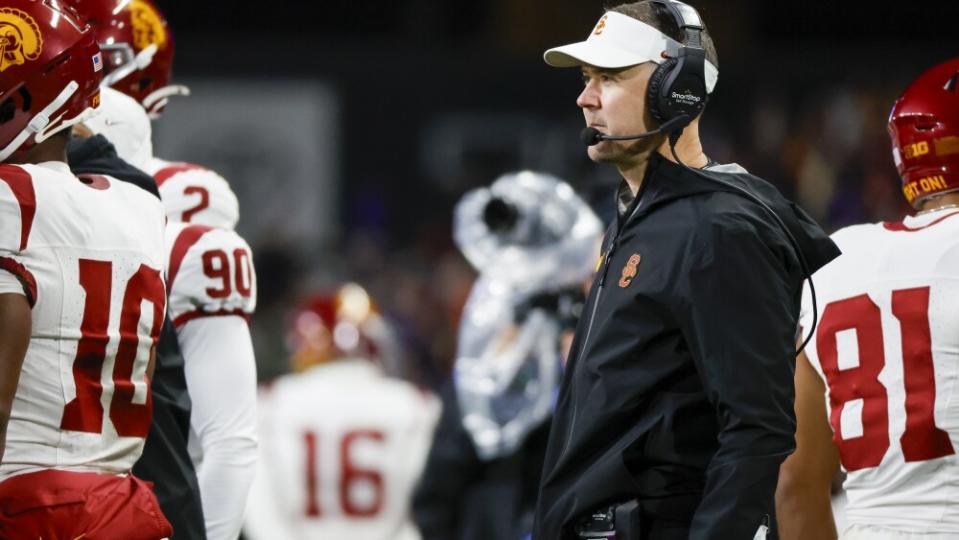 USC football placed on 1 year of probation, fined K by NCAA for violating coaching staff rules