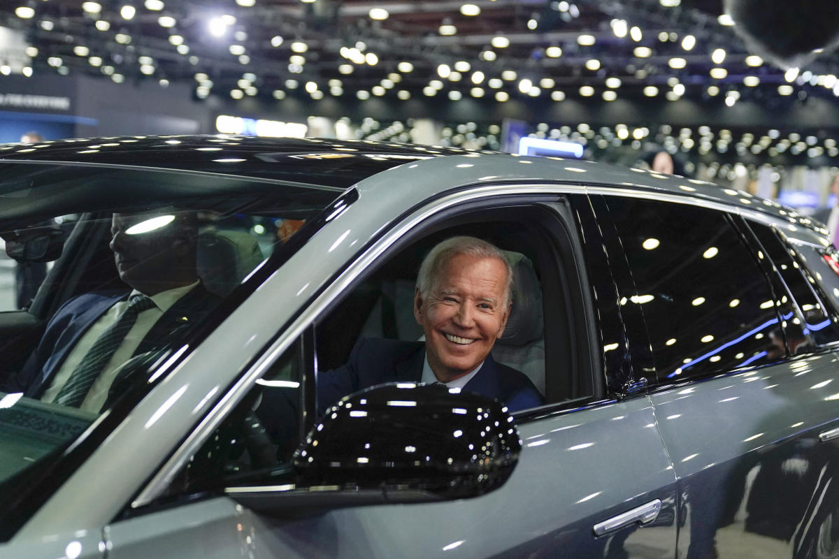 Why Biden’s .5B electric vehicle charger push is probably Trump-proofed