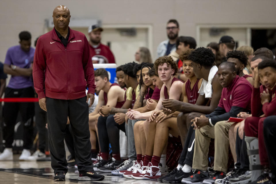 6 former Florida State players file lawsuit against coach Leonard Hamilton over NIL compensation