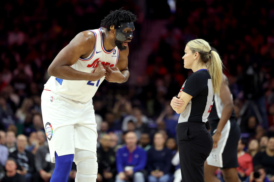 76ers star Joel Embiid ejected for arguing with officials after crashing into Victor Wembanyama in win over Spurs