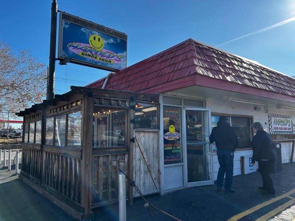 After 66 years, KC burger joint will close at the end of 2024: ‘My heart is aching’