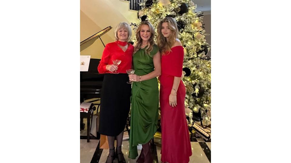 Amanda Holden’s lookalike model daughter Lexi, 18, towers over her in stunning family Christmas photos