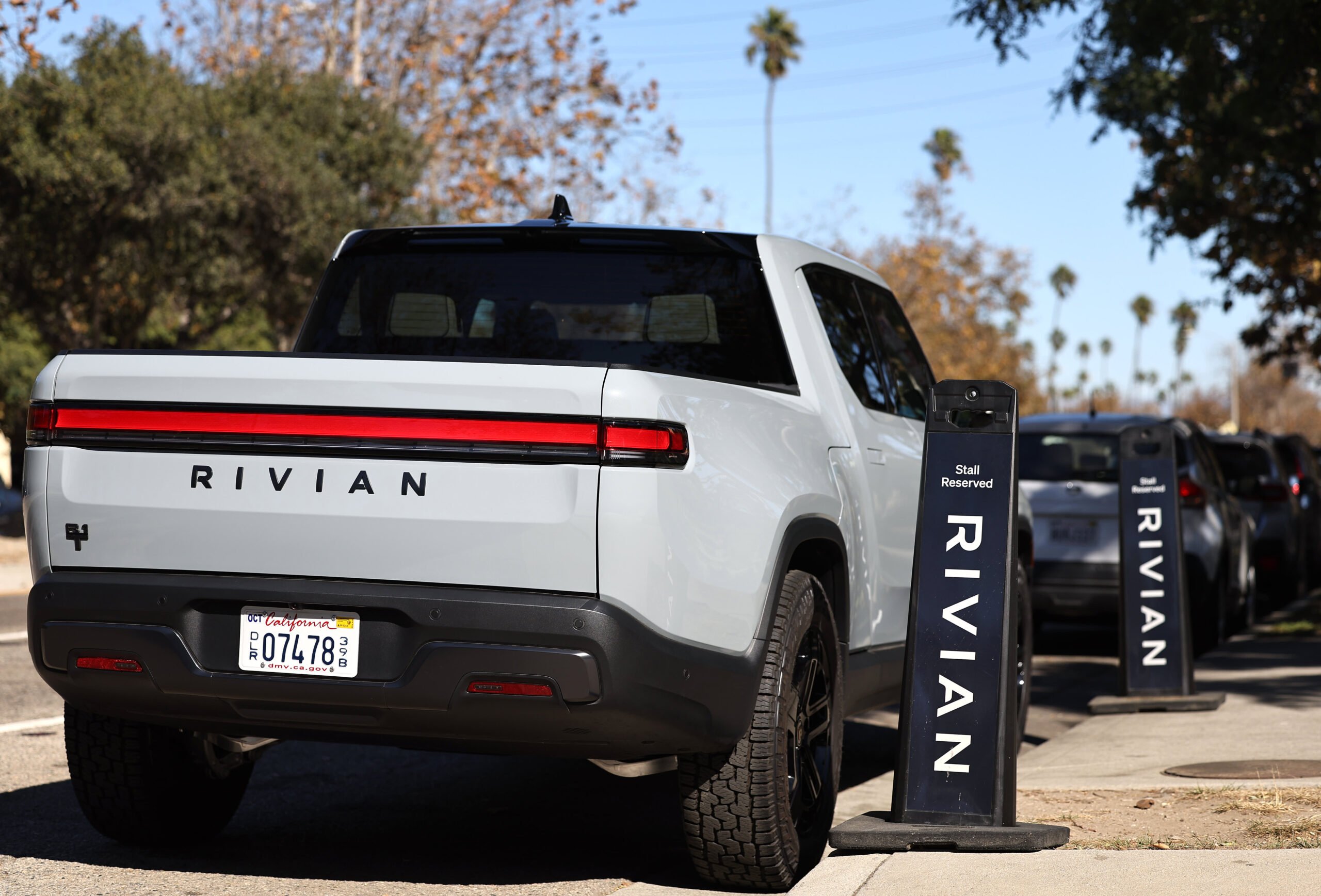 Baird downgrades shares of Rivian, cites ‘sluggish’ EV sales and Trump policies