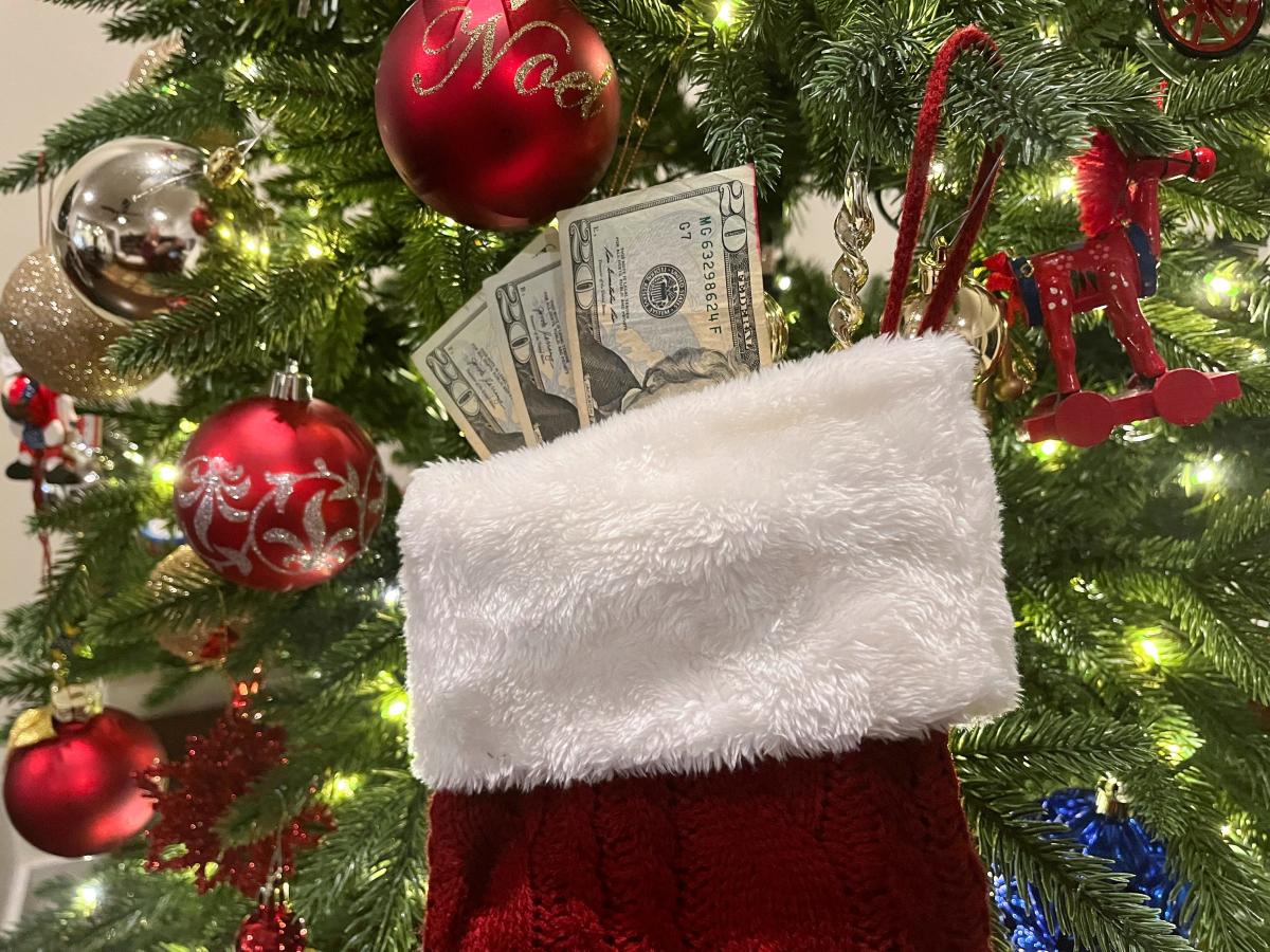 Christmas Day Powerball at 7 million as Mega Millions jackpot jumps to .15 billion