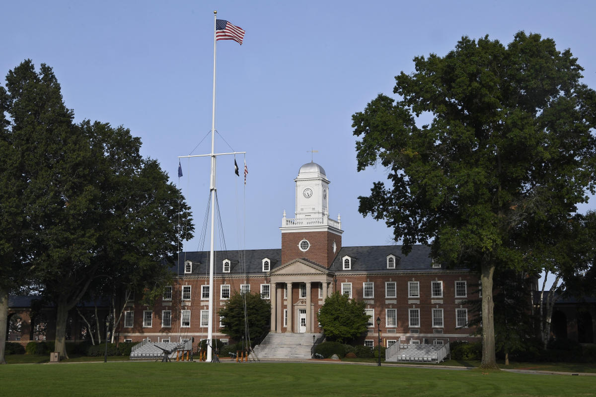 Coast Guard leaders kept sexual assault investigation secret: Report