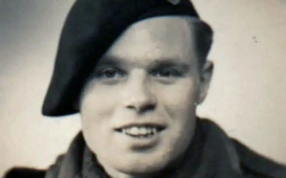 D-Day commando whose unit landed in Normandy without helmets dies aged 100