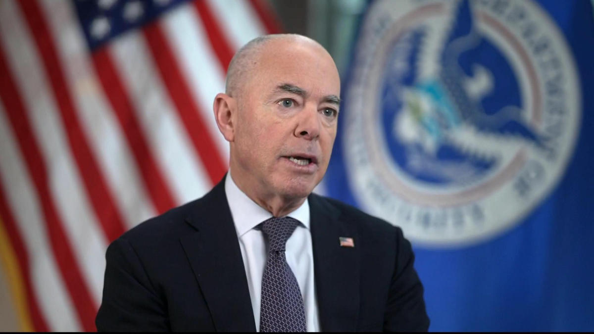 DHS Secretary says a “terrific solution” to immigration was killed by “irresponsible politics”