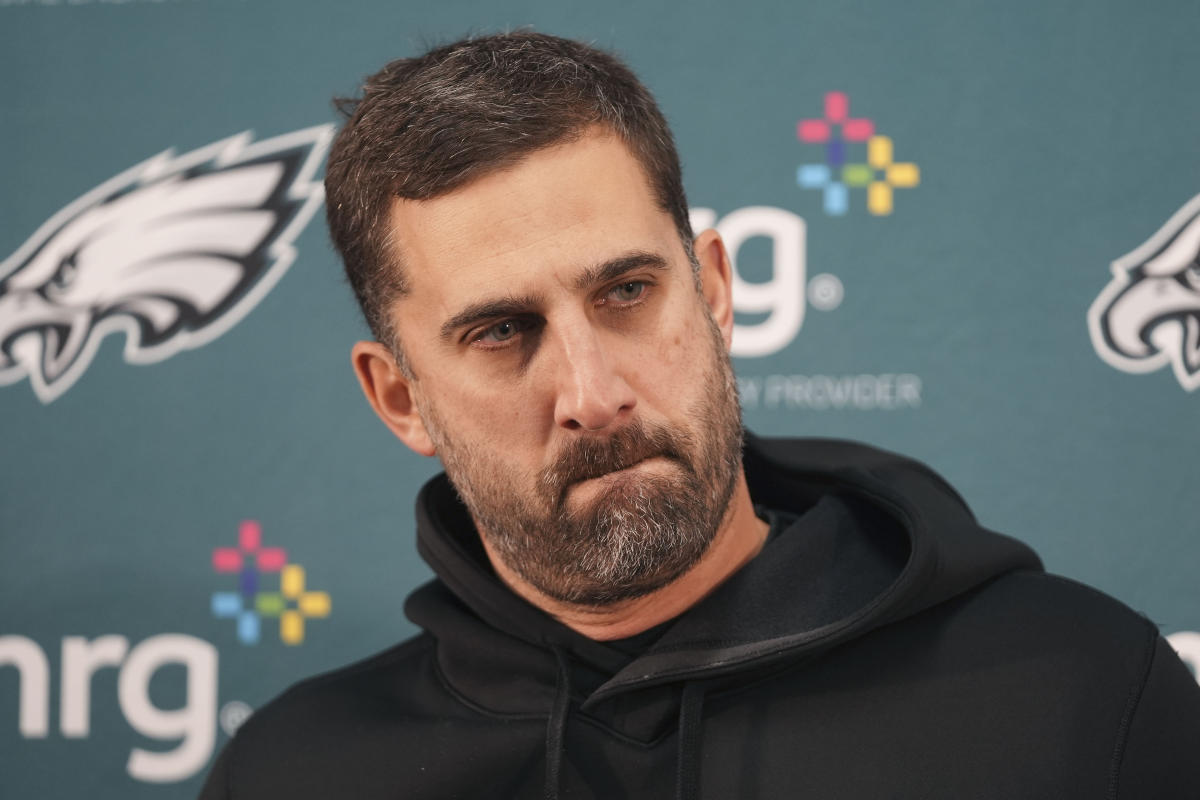 Eagles coach Nick Sirianni apologizes to Commanders’ Zach Ertz for Week 16 postgame spat