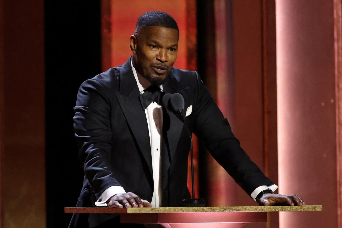 Jamie Foxx thanks his fans on Instagram after being hit with glass at his birthday party