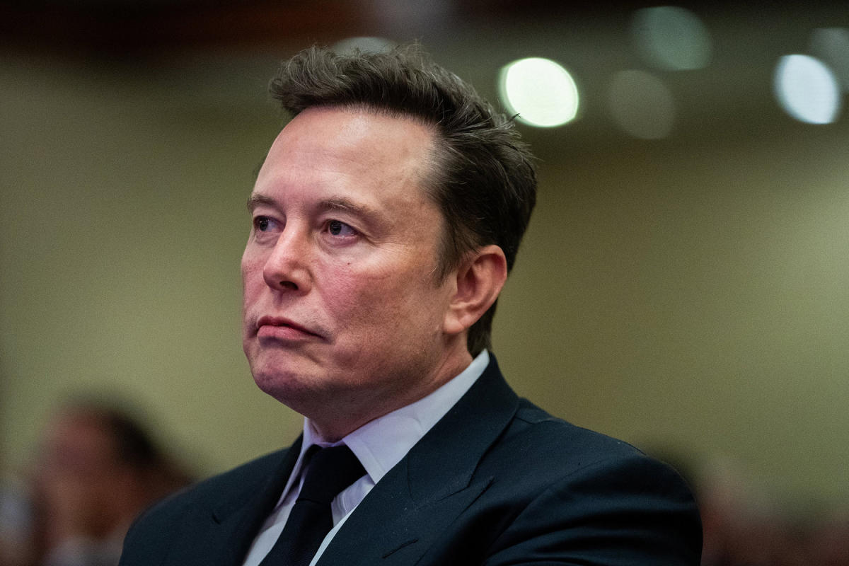 Jen Psaki: Elon Musk flexed his power on Capitol Hill this week