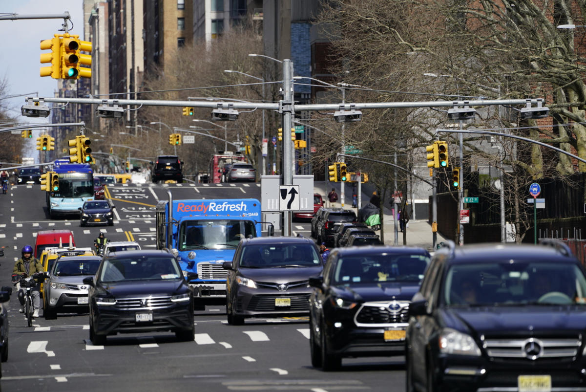 LEONARD GREENE: NYC congestion pricing is a lump of coal for cash-strapped commuters