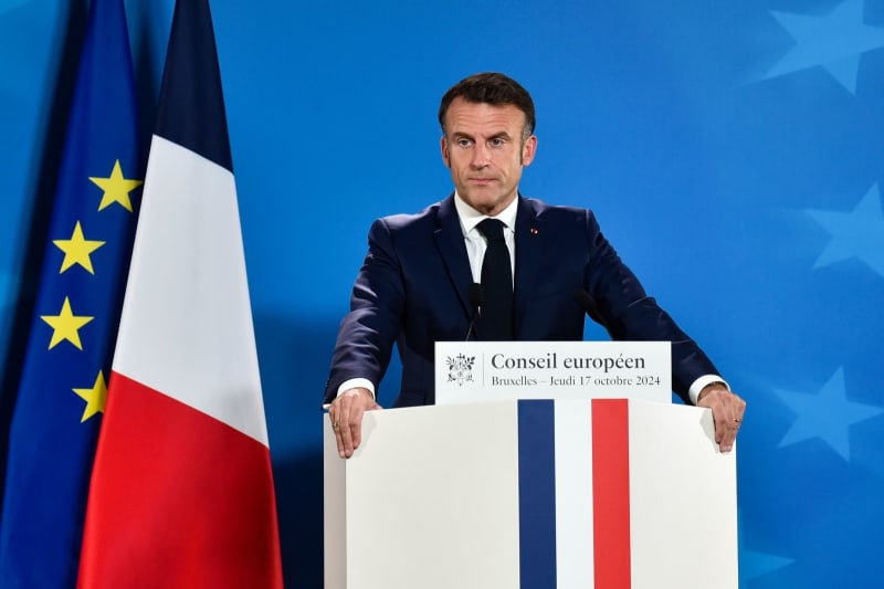 Macron calls for end to persecution of protesters in Georgia