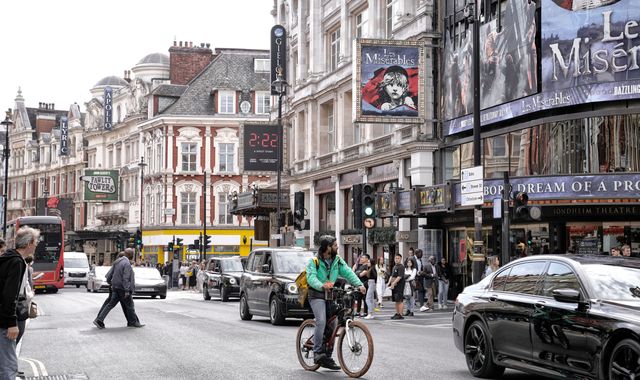 Man arrested for ‘attempted murder’ after car drives into group on London pavement