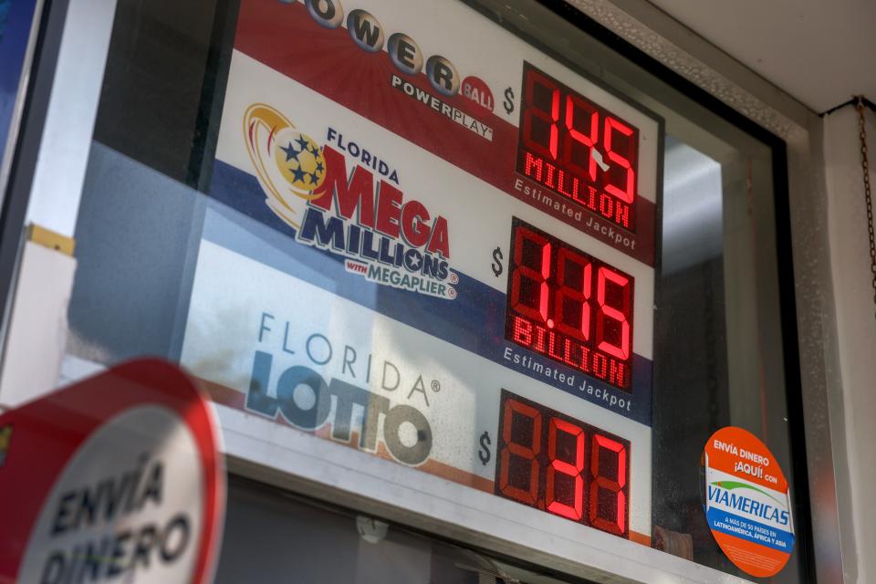 Mega Millions winning numbers for Dec. 27 lottery drawing: Jackpot balloons to .22 billion