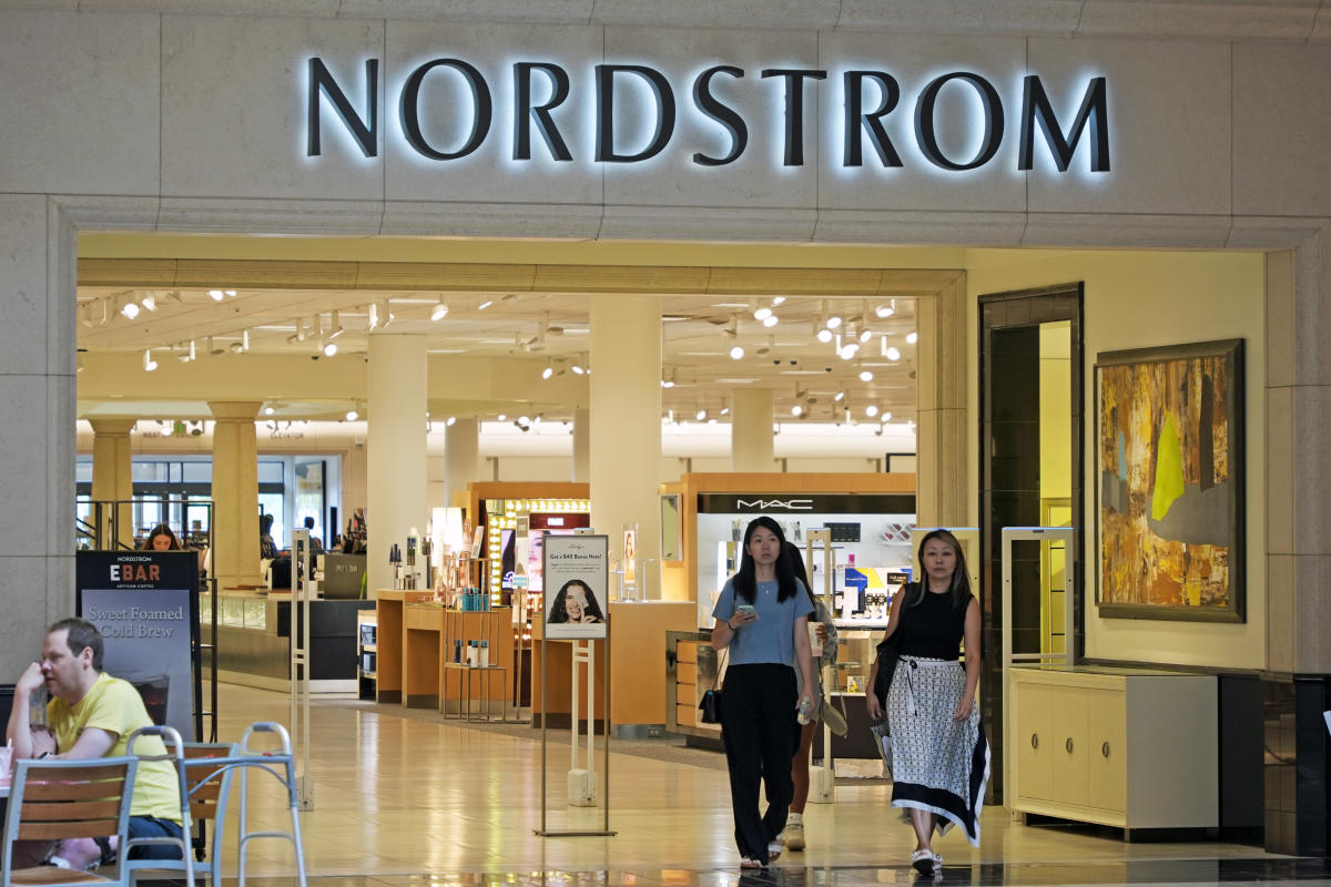 Nordstrom to be acquired by Nordstrom family and a Mexican retail group in .25 billion deal