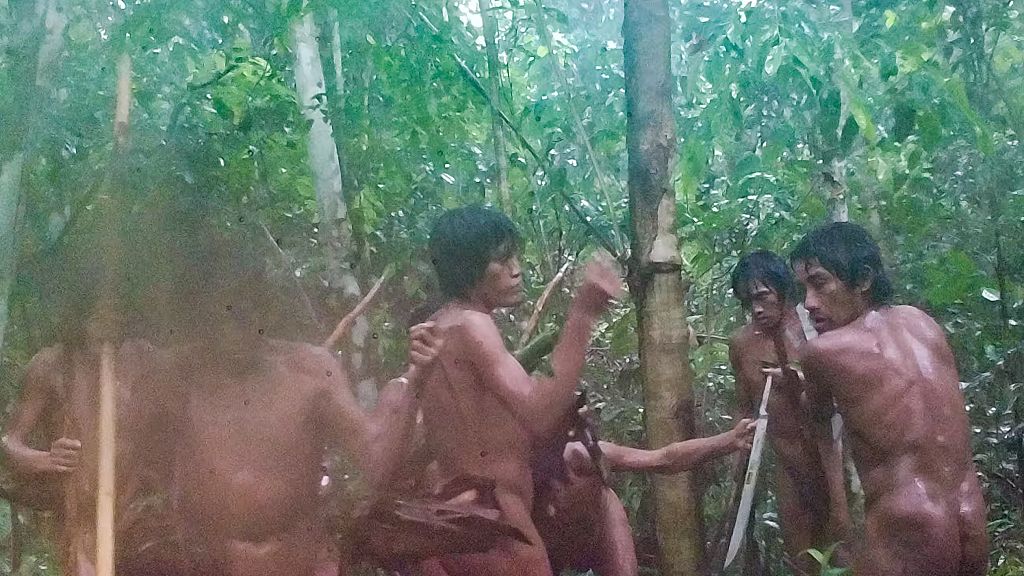 Photographs reveal first glimpse of uncontacted Massaco people in Brazil