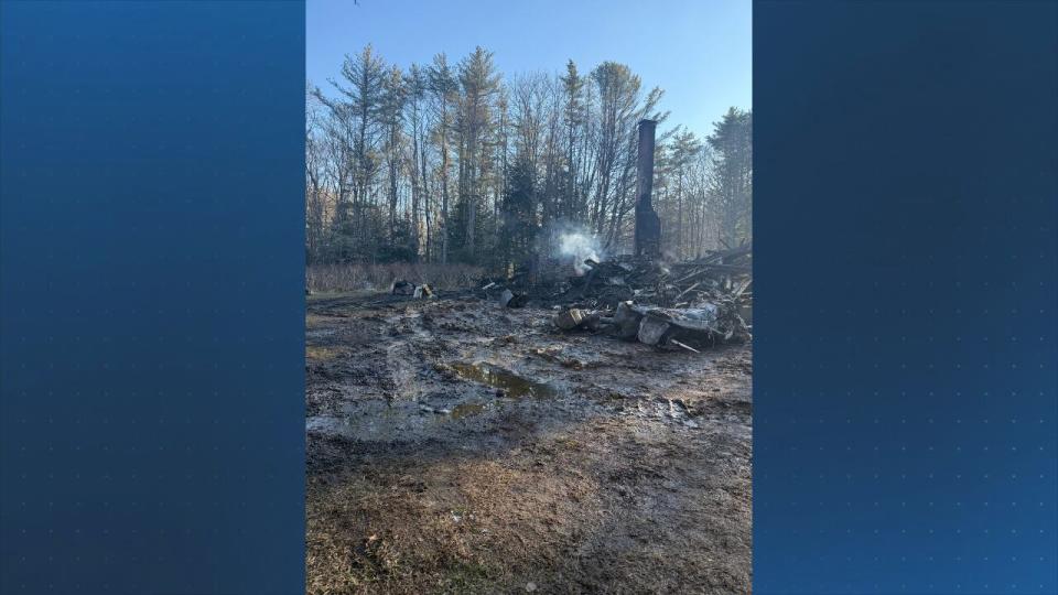 Raging fire destroys home in Winchendon on Christmas Eve