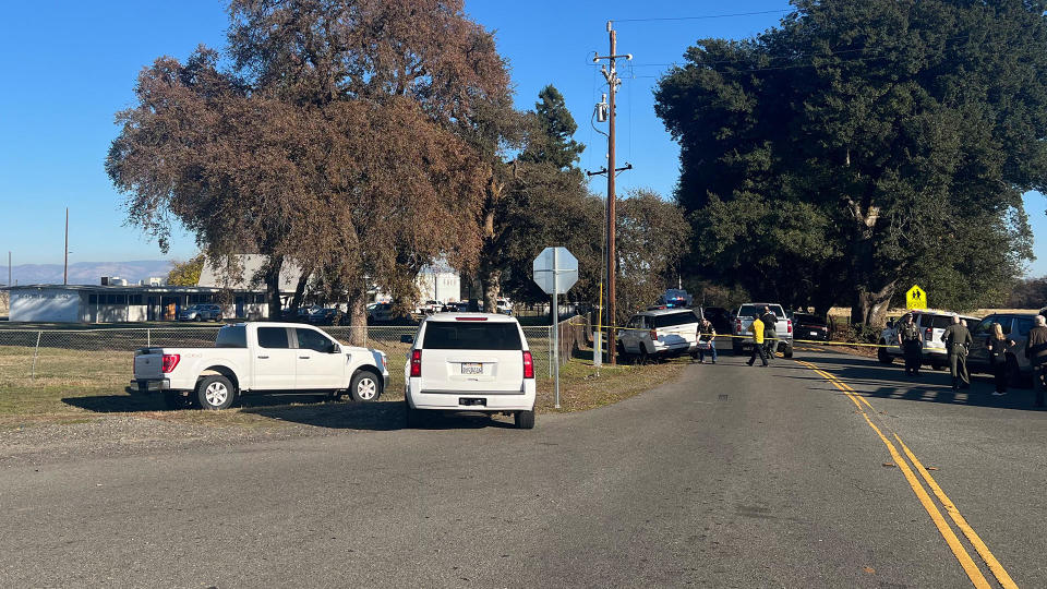 Suspect dead after shooting at Northern California school; 2 students hurt, sheriff’s office says