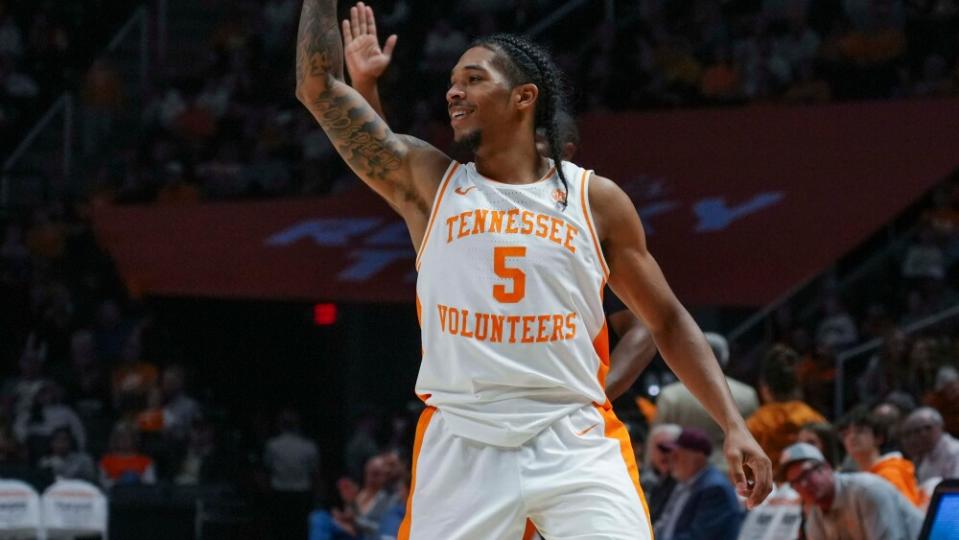 Tennessee grabs No. 1 in AP Top 25 after shakeup; No. 3 Iowa State has highest ranking since 1950s