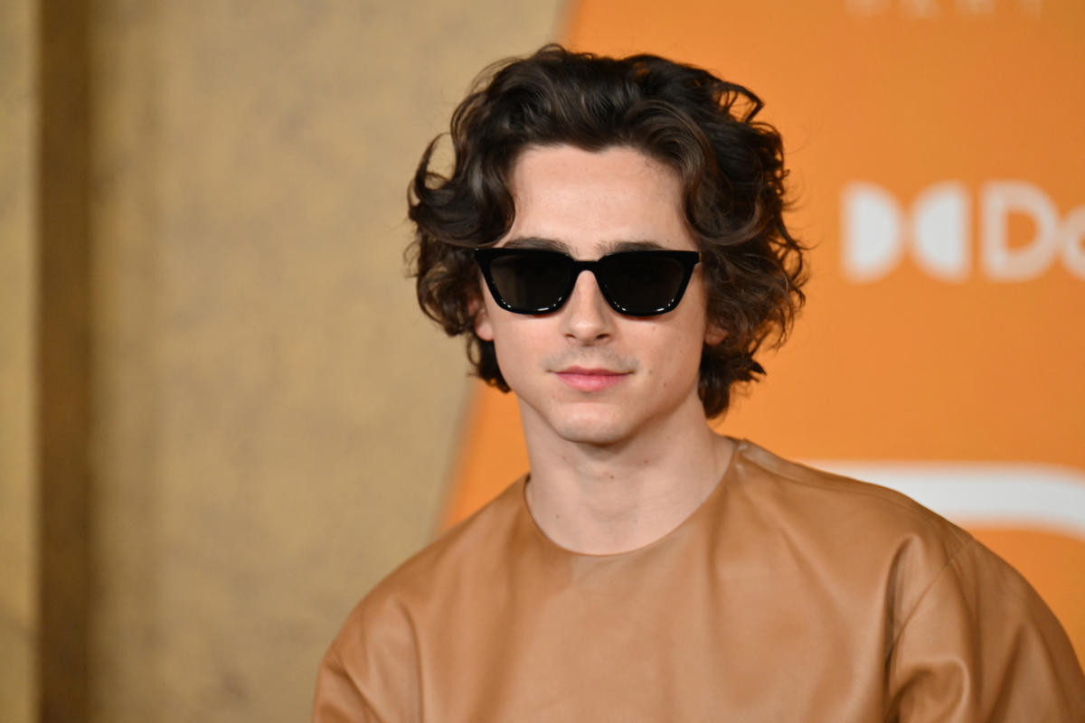 Timothée Chalamet announced as College GameDay guest picker for Texas vs. Georgia clash