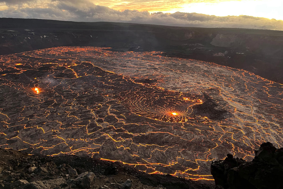 Toddler nearly falls off cliff overlooking Hawaii’s Kilauea volcano