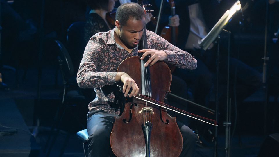 Top musician forced to cancel concert after Air Canada refused to give his priceless cello a seat on plane