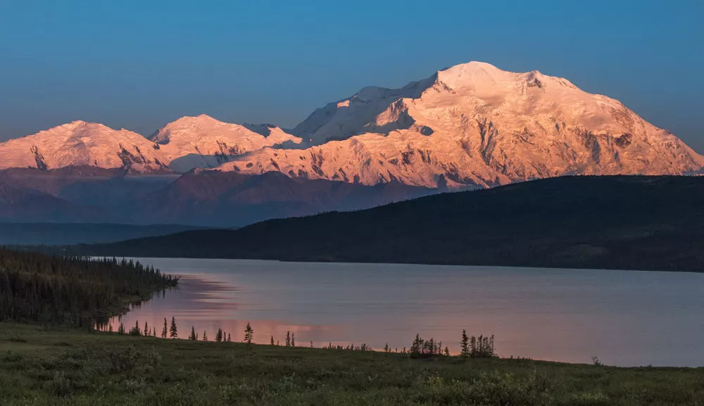 Trump Proposes Renaming Mount Denali to Mount McKinley, Sparking Cultural Debate