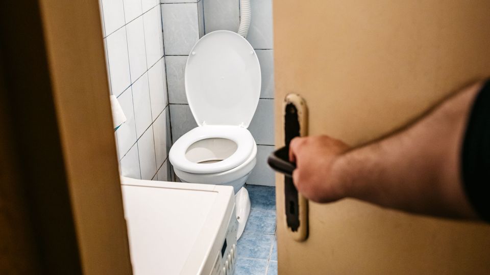 What your peeing frequency can say about your health