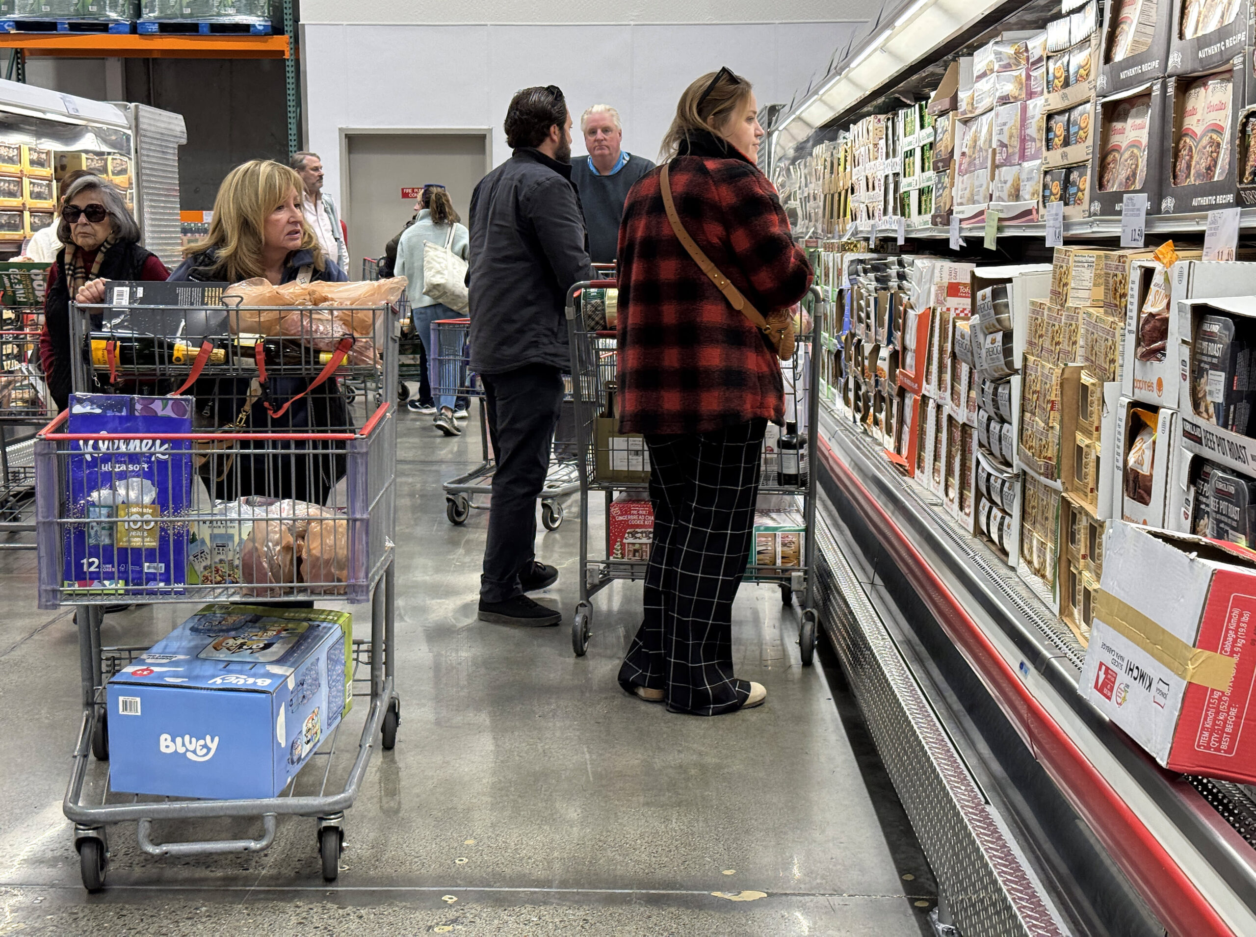 Wholesale prices rose 0.4% in November, more than expected