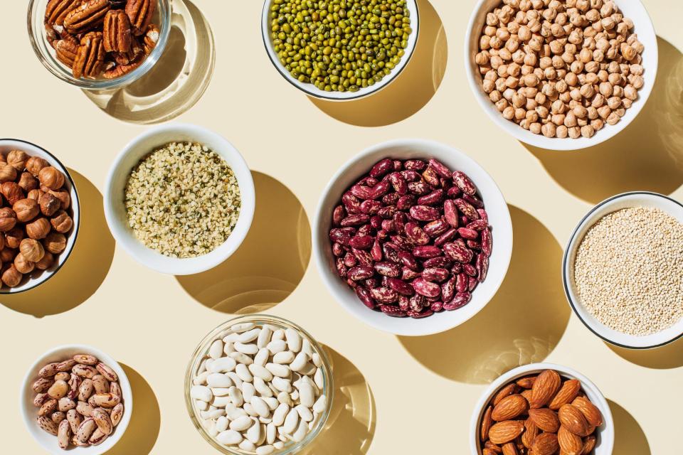 A top nutrition scientist said people focused on protein are worried about the wrong macronutrient. He shares how to increase your fiber intake while hitting protein goals.