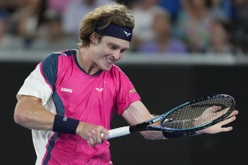 Australian Open day 3: Andrey Rublev upset by Brazilian teen, Americans Taylor Fritz, Emma Navarro, Ben Shelton advance