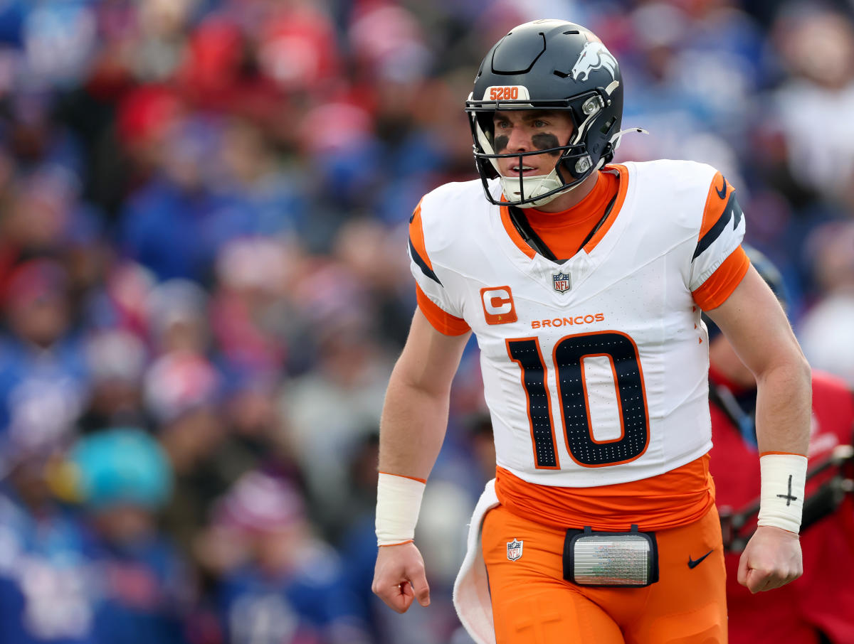 Broncos rookie QB Bo Nix reveals he played through back fractures this season