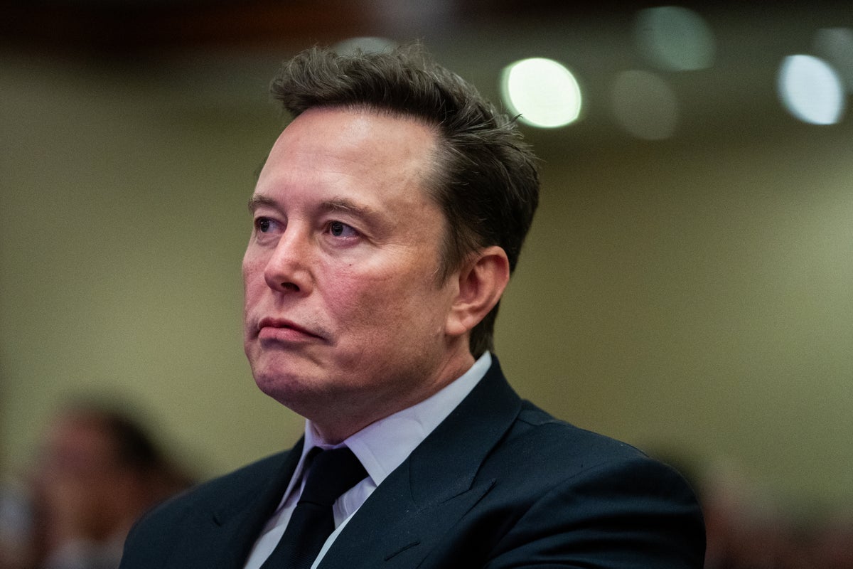 California governor accuses Musk of ‘encouraging looting’ with misleading LA fires claim