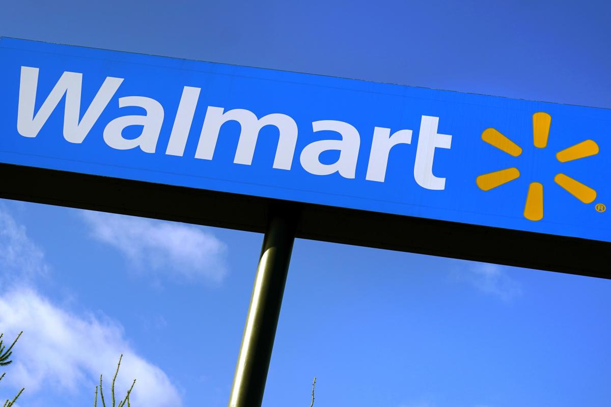 Consumer protection agency sues Walmart, Branch alleging illegal pay practices for gig drivers