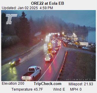 Crash west of Salem on Highway 22 cleared but traffic remains heavy