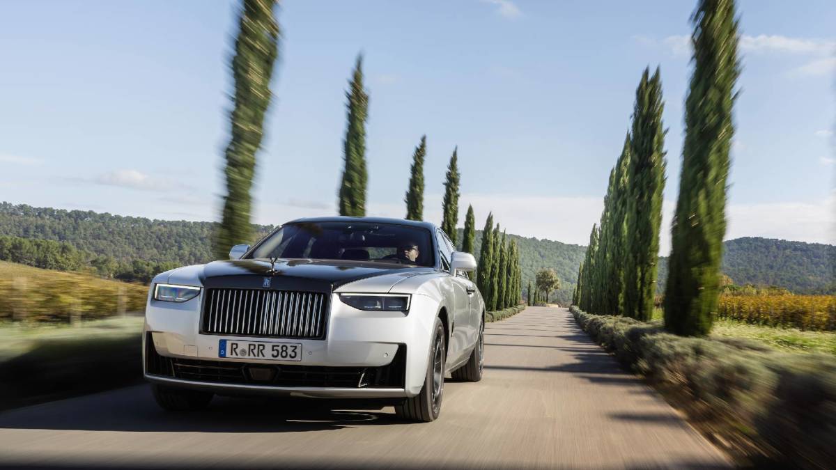 First Drive: 2025 Rolls-Royce Ghost Series II Is a Stunningly Lovely Luxo Barge