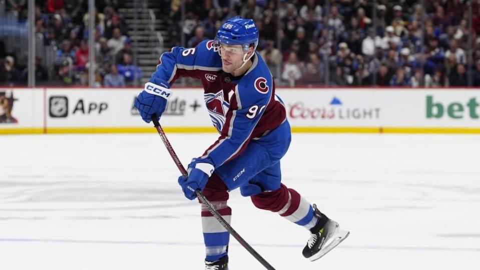 Hurricanes acquire Rantanen from Avs, Hall from Blackhawks in 3-team trade