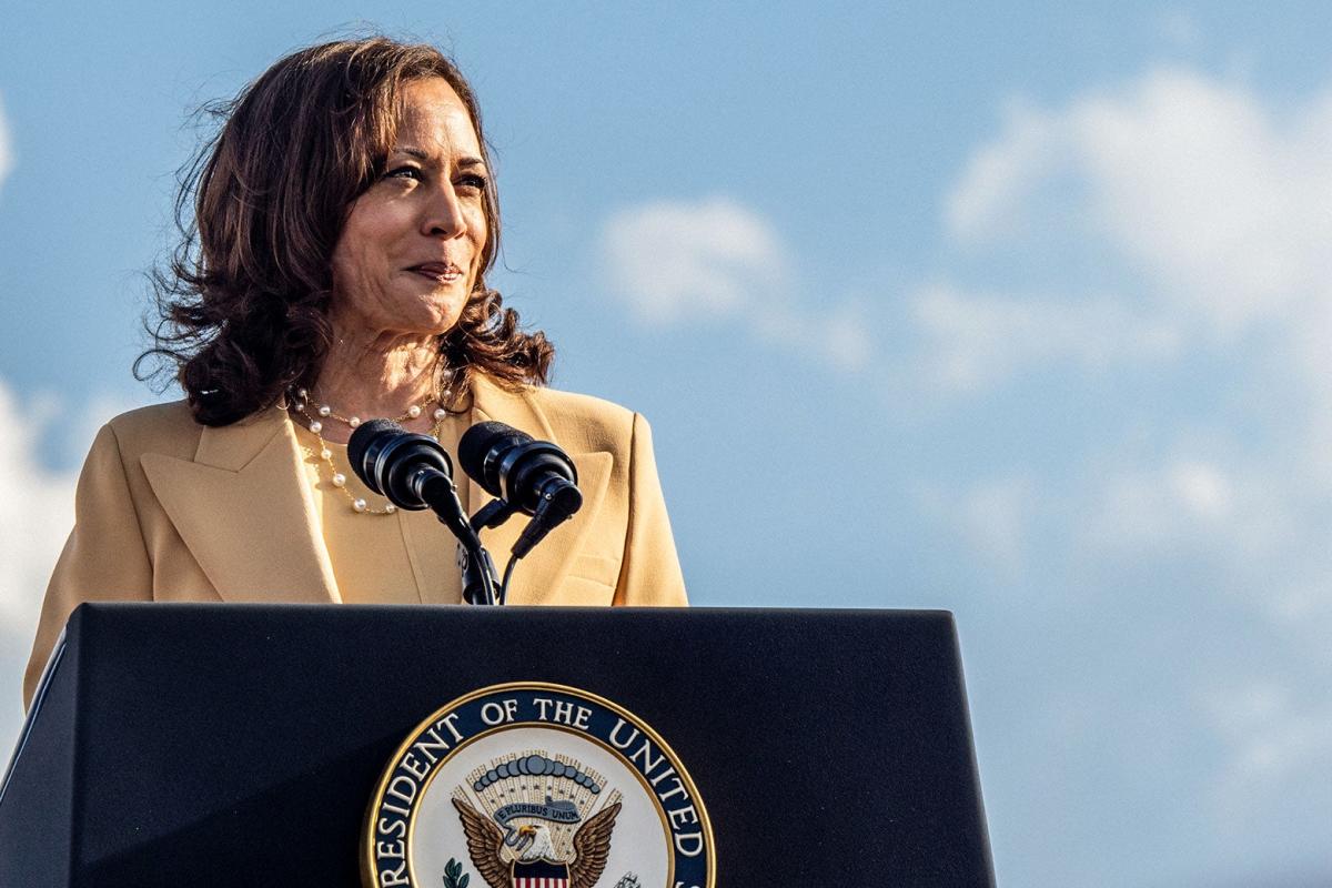 I Was Kamala Harris’ Videographer. I Wish I Could Show You What I’ve Seen.