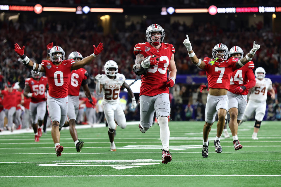 Jack Sawyer’s fumble return TD cements Ohio State’s Cotton Bowl win