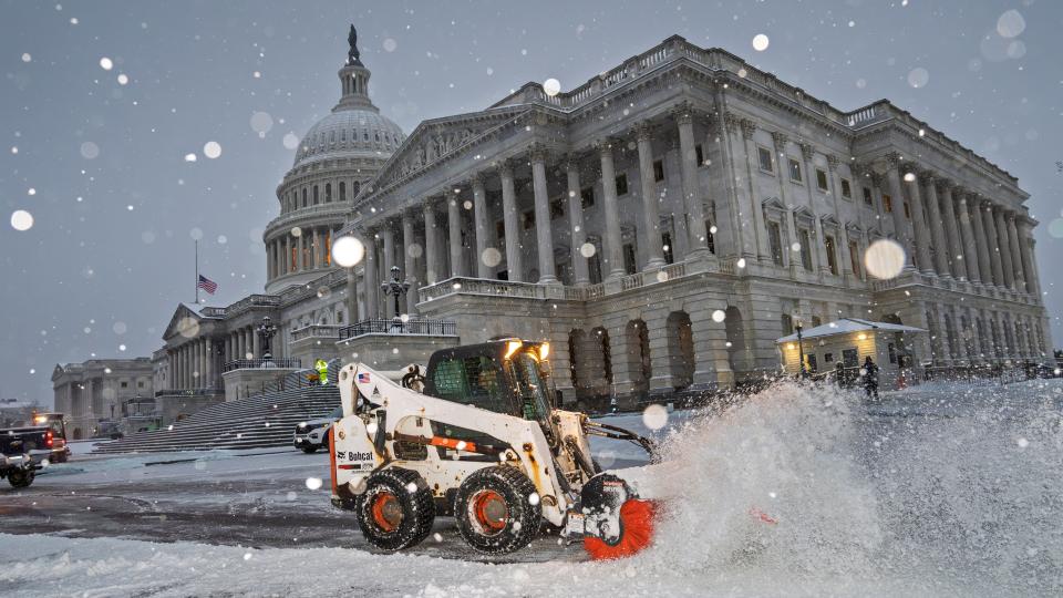 Live Updates: At Least Four Deaths Blamed On Winter Storm Blair