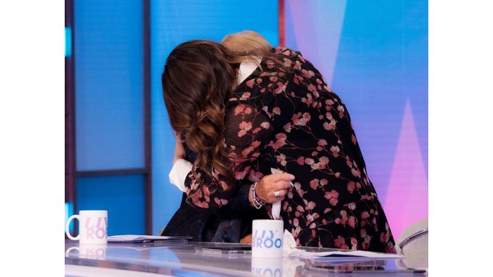 Loose Women’s Linda Robson breaks down in tears over Pauline Quirke’s dementia diagnosis