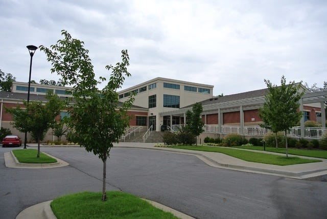 New kiosk expands legal access for Crawford County at Van Buren Public Library