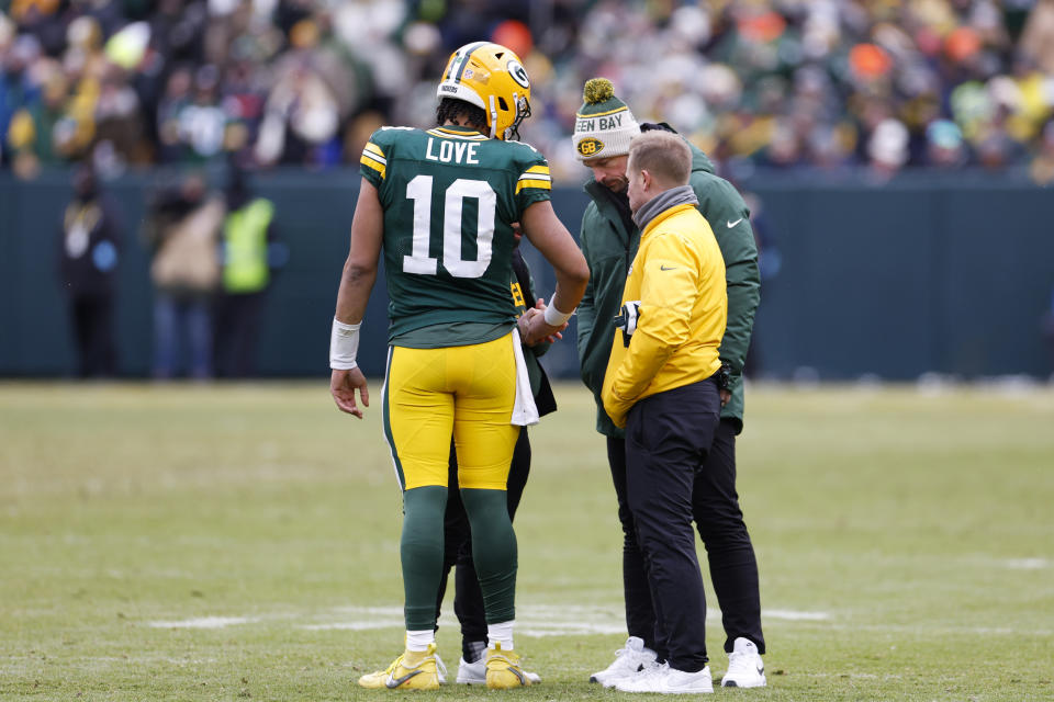 Packers lose QB Jordan Love, WR Christian Watson to injuries a week before start of playoffs