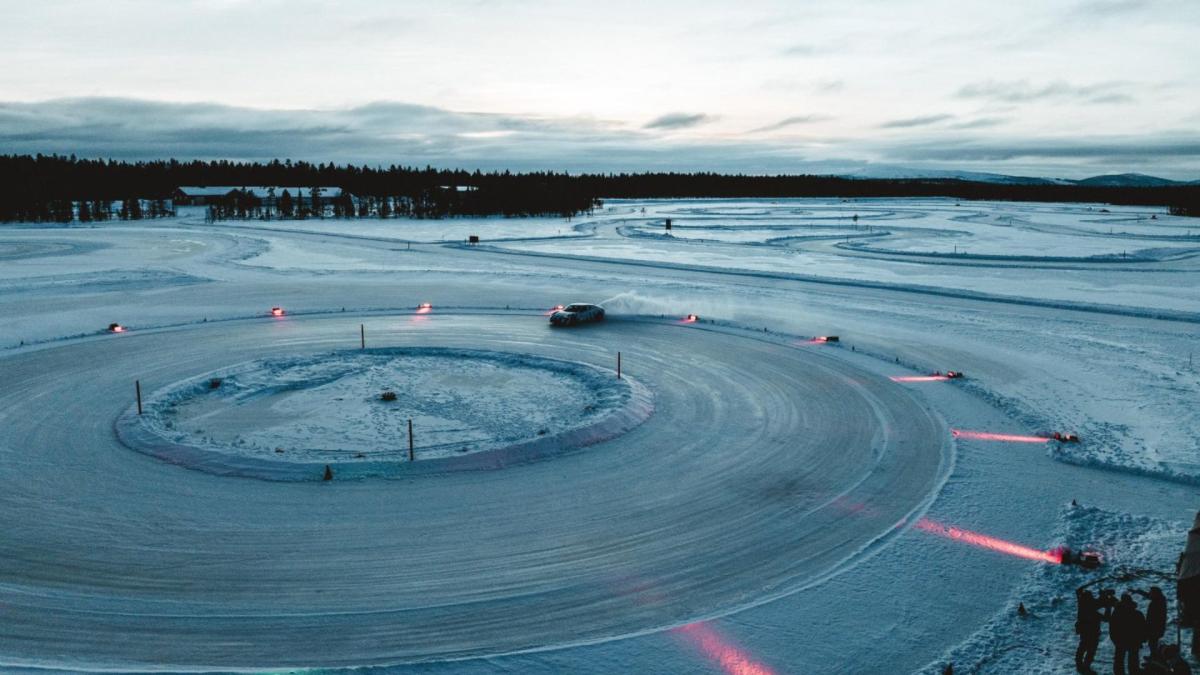 Porsche Taycan GTS Sets World Record for Longest Drifting on Ice