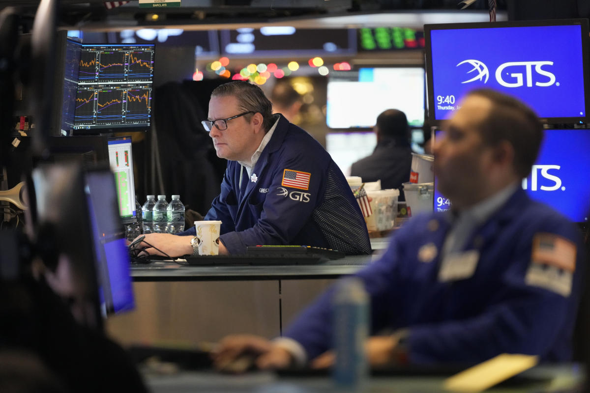 Stock market today: Dow, S&P 500, Nasdaq slip with Trump tariff power move, rate cuts in focus