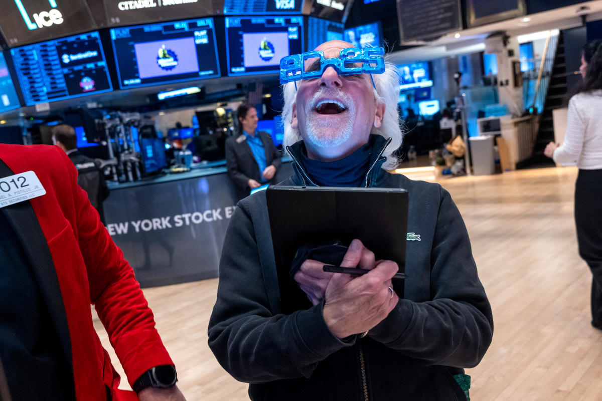 Stock market today: Nasdaq, S&P 500, Dow futures surge as Wall Street eyes a new year comeback