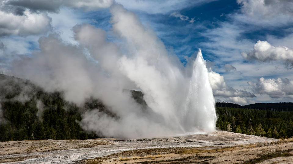 Study estimates when Yellowstone National Park’s giant supervolcano will erupt again