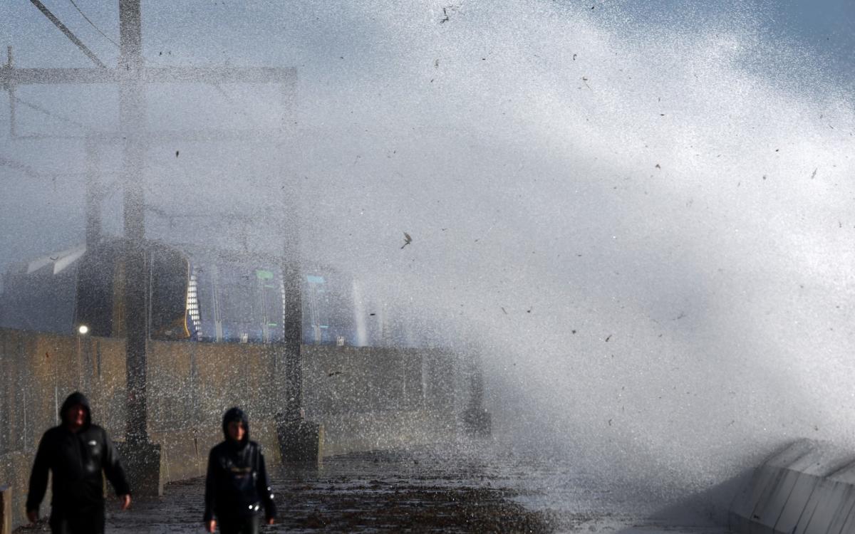 Tie down your bins before Storm Eowyn, warns Met Office