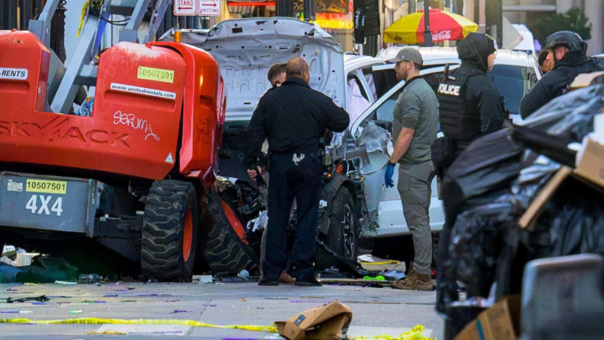 Truck used in New Orleans attack was flying large black flag from rear bumper, authorities say