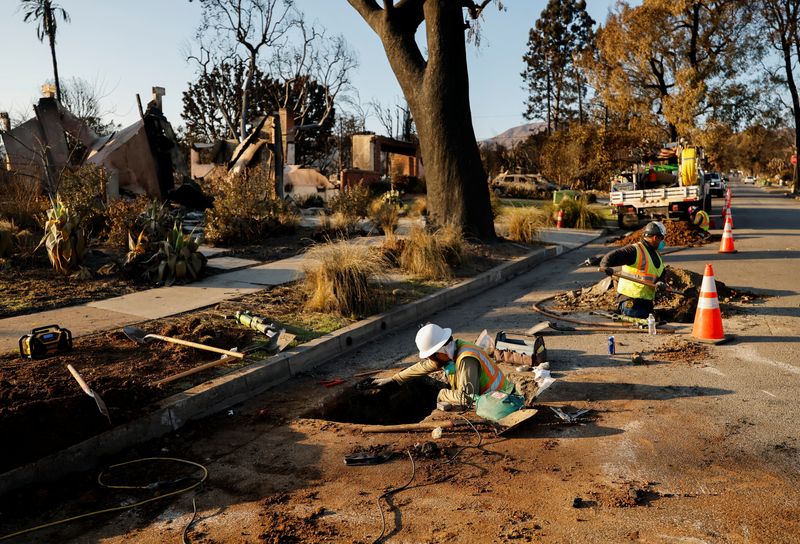 Trump expects to tour California wildfire devastation next week